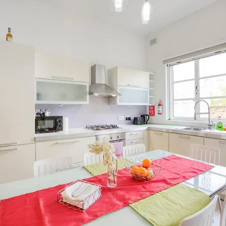 Apt With Private Terrace By 360 Estates *